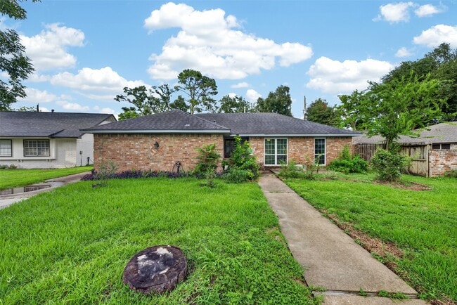 Photo - 5714 Arbor Vitae Dr