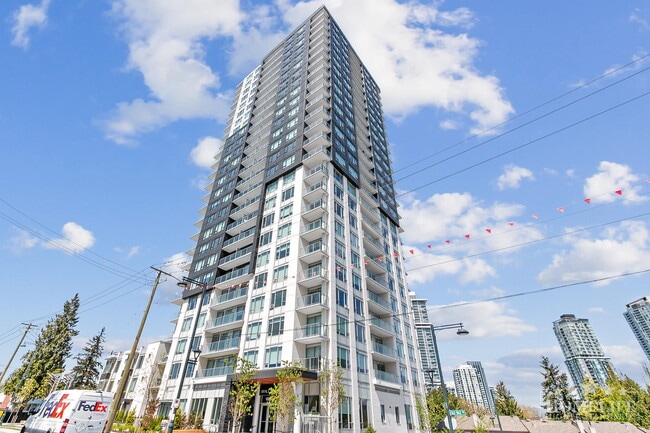 Building Photo - Presenting this stunning 2-bedroom, 1-bathroom home on the 21st floor of The Holland in the heart... Unit 2102