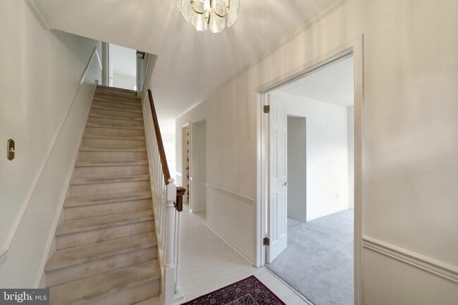 Photo - 10 Liberte Ln