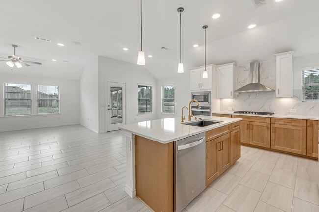 Photo - 15702 Rosemary Hl Ln