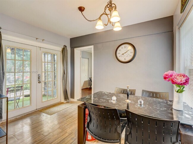 Photo - 400 Cadima Ave