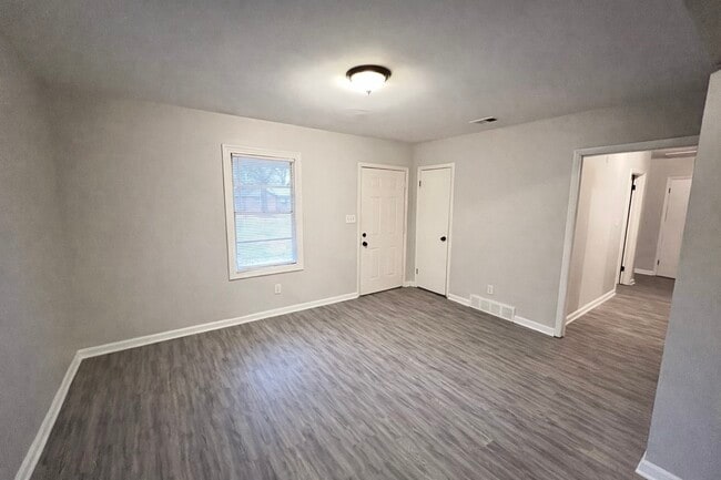 Photo - 1391 Haywood Ave