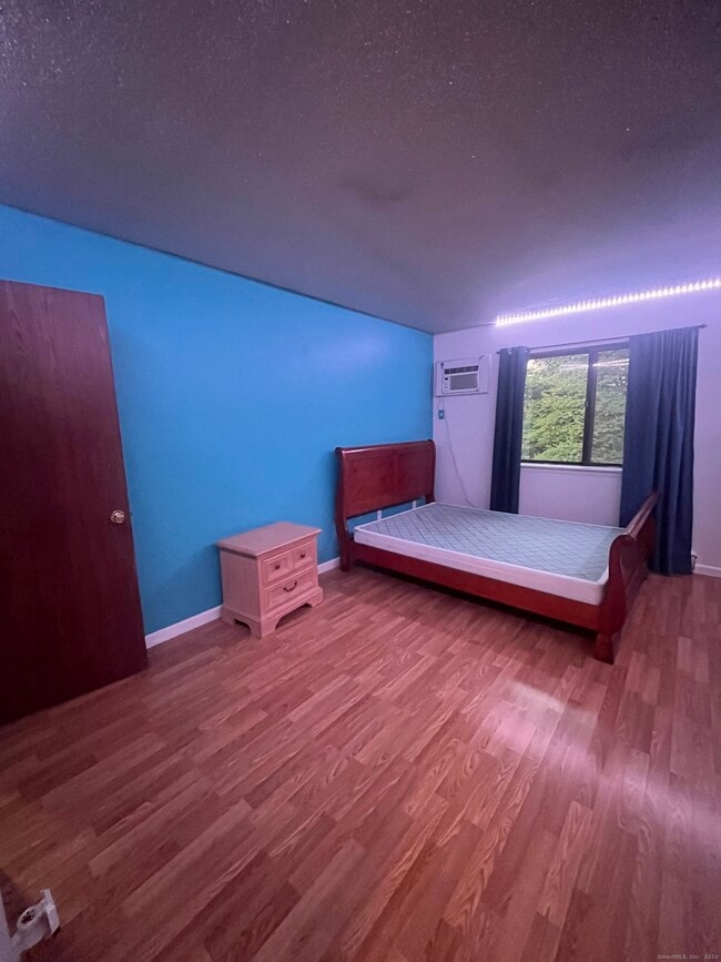 Photo - 72 Buddington Rd Unit APT 8