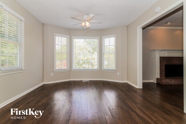 Photo - 42 Appleton Way