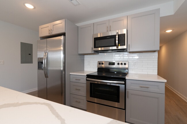 Photo - 644 32nd N St Unidad B