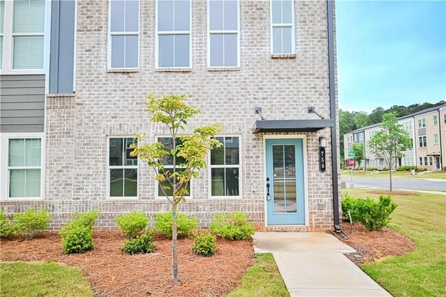 Photo - 756 Payton Ln