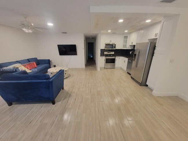 1009 NW 88th Ave Unit B87