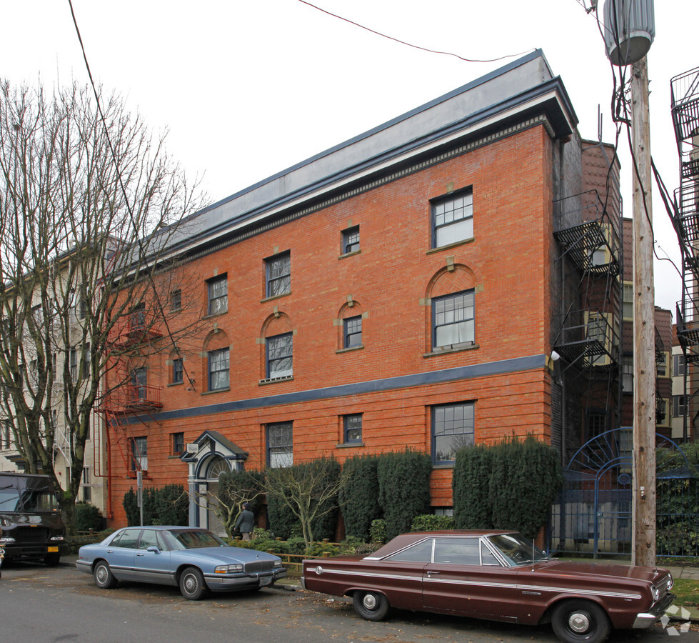 Photo - The Westcliff Apartments