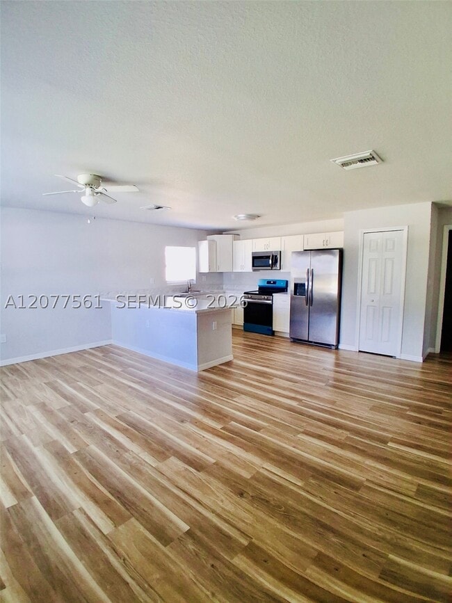 Photo - 1211 Ramona Ave