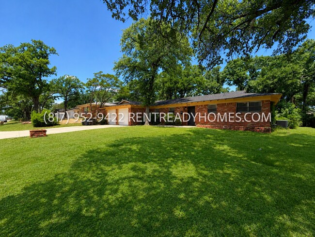 Photo - 6237 Warrington Pl