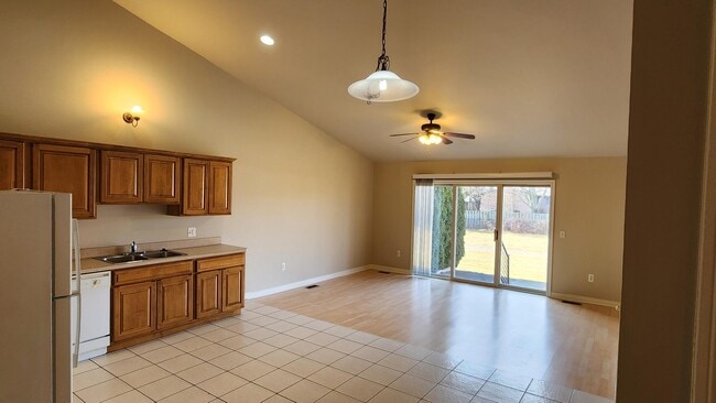 Photo - 51707 Sass Rd