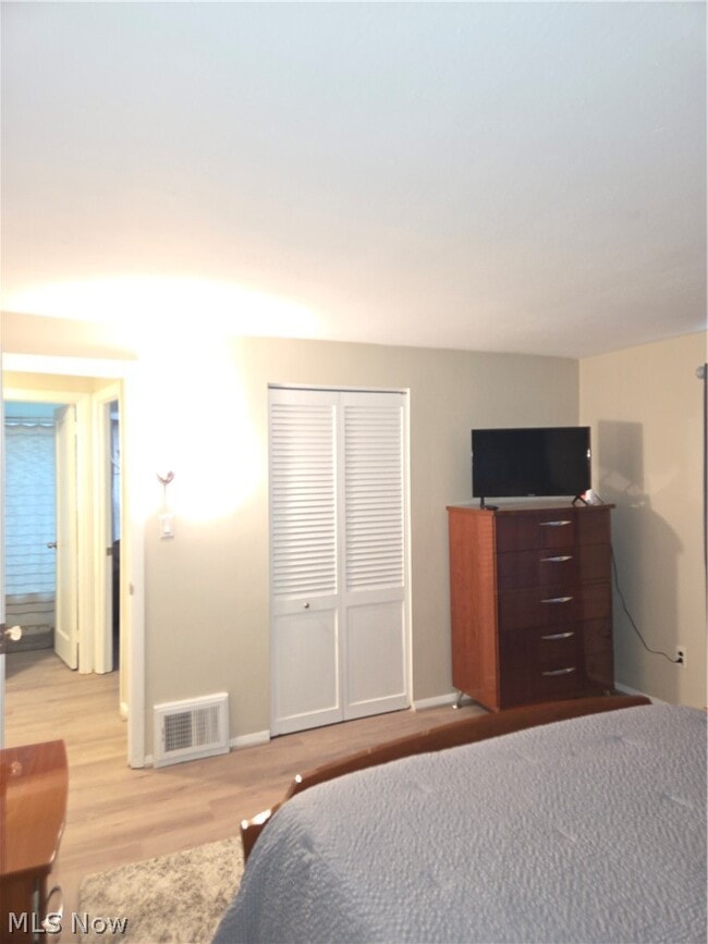 Photo - 21711 S Lake Shore