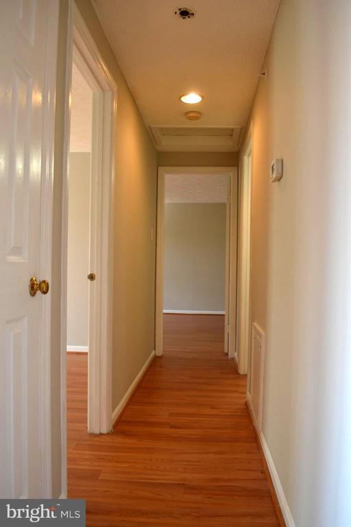 Photo - 504 Philmont Dr Unit 9