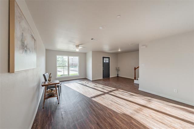 Photo - 6215 Roby Dr