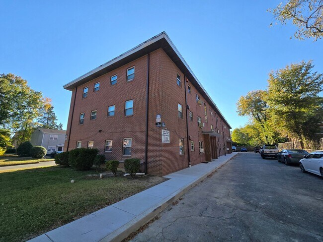 3916 Chamberlayne Ave Unidad 5