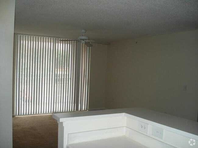 Building Photo - 7904 Sonoma Springs Cir Unit 205 Rental