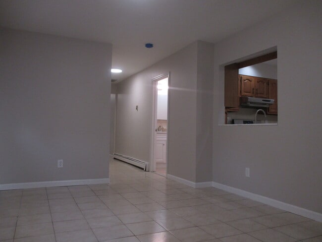 Photo - 515 Broad Ave Unit 2