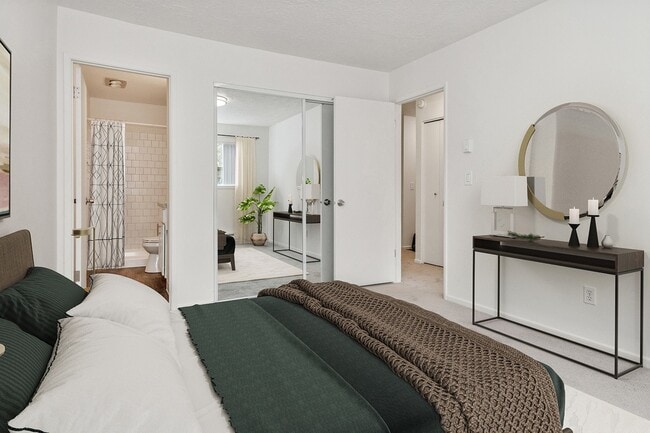 Photo - ReNew Murray Hill on Hall