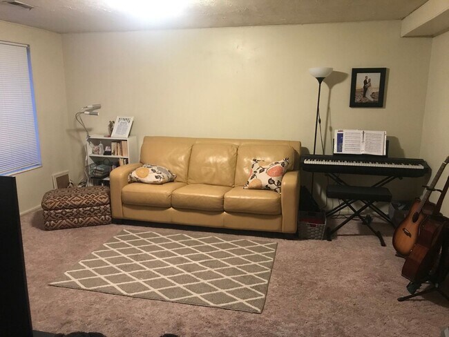 Photo - 1B/1B Pet Friendly Apartment South of BYU Unit 109