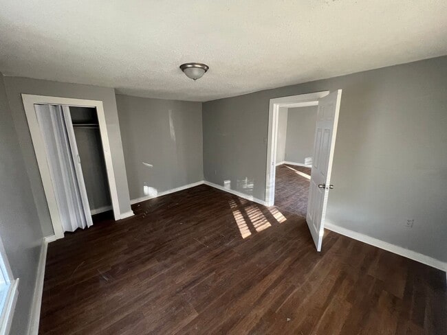 Photo - Beautiful 3 bedroom 1 bath