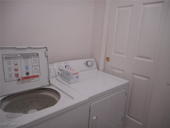 Building Photo - 14543 Abaco Lakes Dr Unit 202