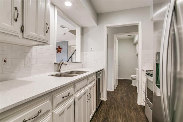 Photo - 2809 Meadow Park Dr