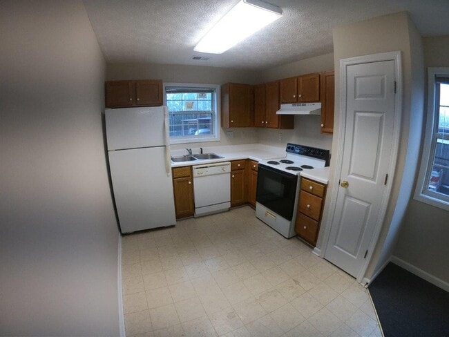 Photo - 3495 Baker Rd