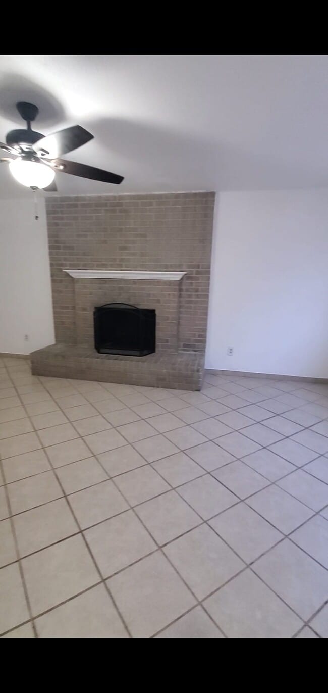 Photo - 5406 Windy Meadow Dr