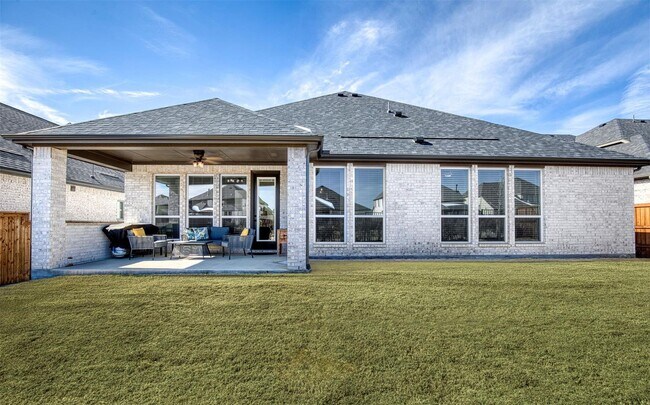 Photo - 3117 Maidenhair Ln