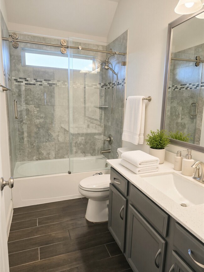 Photo - 4835 Evergreen Hills Dr