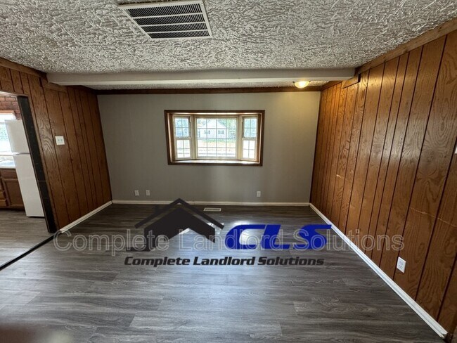 Photo - 630 S 7th St