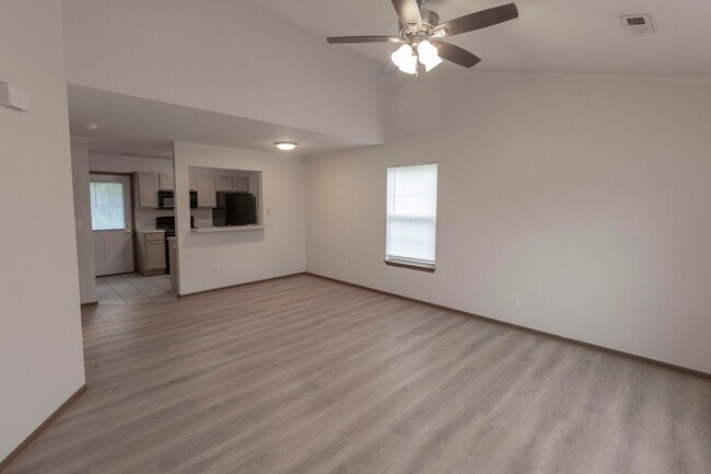 Photo - 1627 Bold Ruler Ct