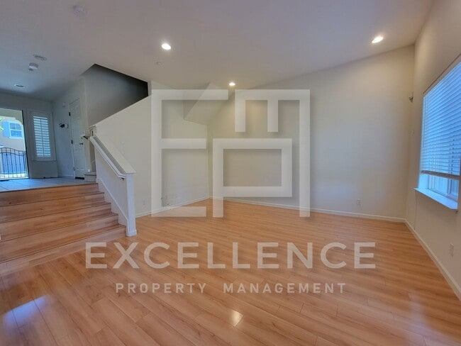 Photo - Spacious 3/2.5 Located In Communication Hills, With Two 1 Car Garages, W/D & Large Master Retreat