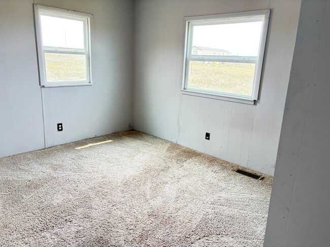 Photo - 4780 Murr Rd