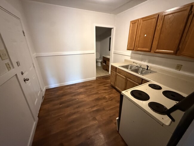 2511 Wilder St Unit 1
