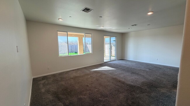 Photo - Luxurious upgraded 5BR 2 bath new home - premium lot.