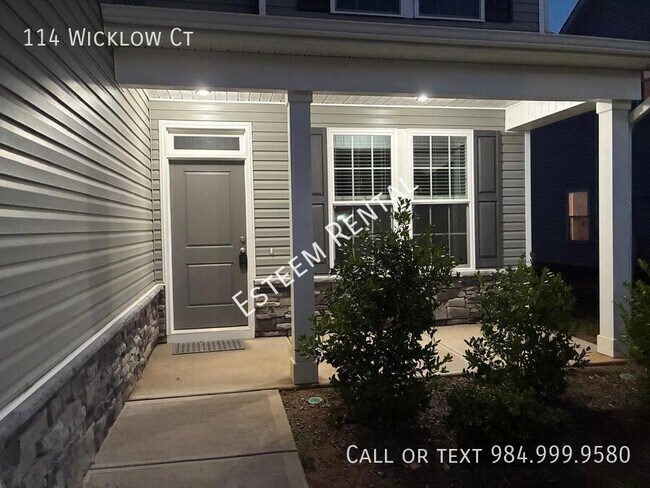 Photo - 114 Wicklow Ct