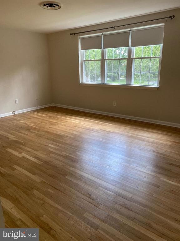 Photo - 312 E Melrose Ave