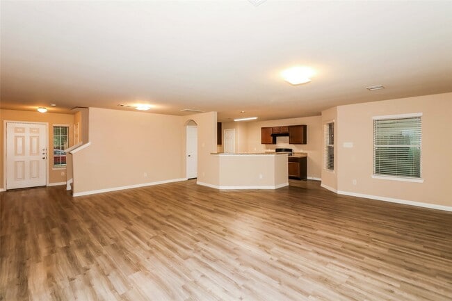 Photo - 19015 Dove Glen Dr