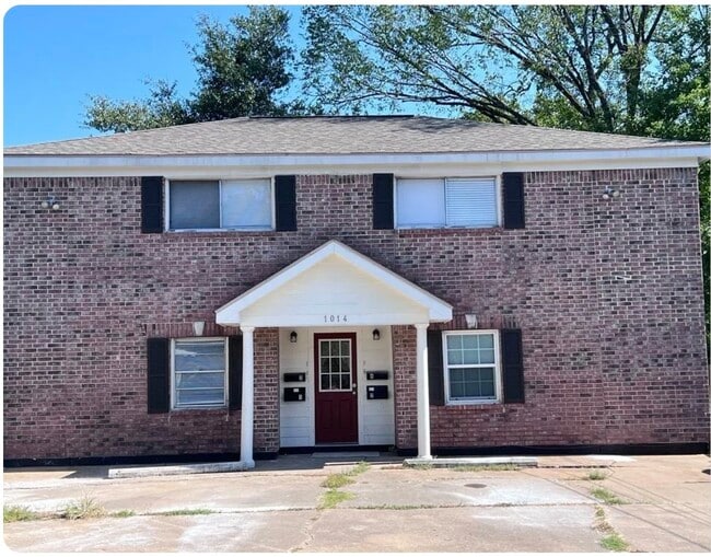 Building Photo - 1014 E 23rd St Unit 3 Rental