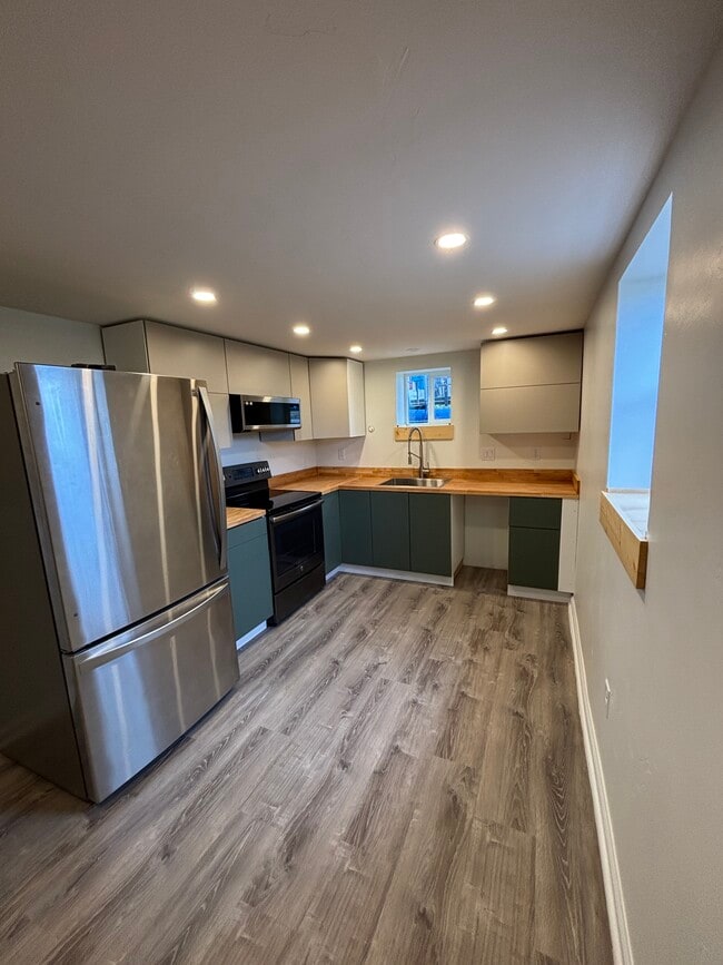 Photo - 506 S 14th Ave