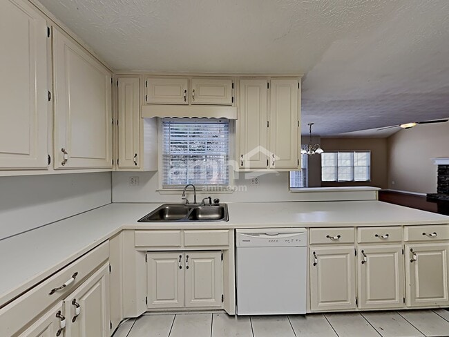 Photo - 3969 Riverstone Dr