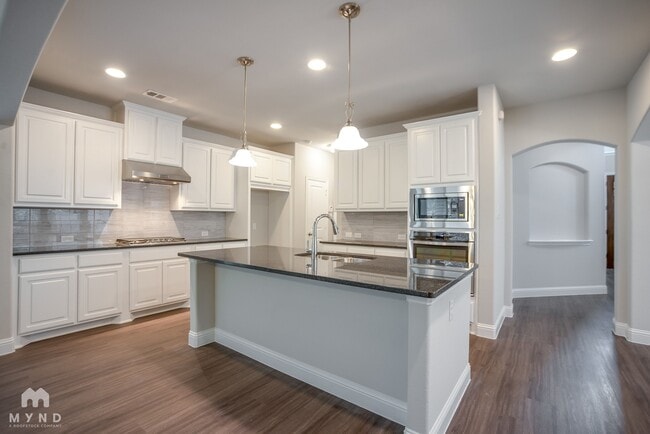 Photo - 3308 Damsel Sauvage Ln