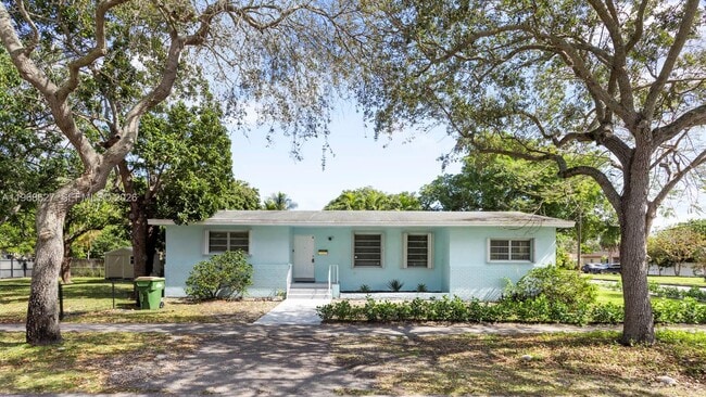 Photo - 12905 NE 4th Ave