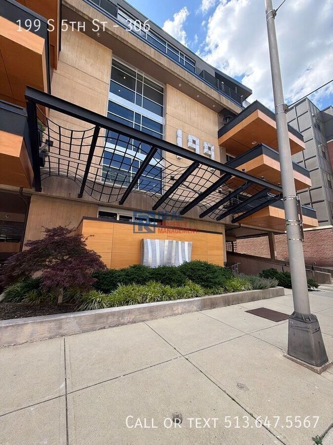 Photo - 199 S 5th St Unidad 306