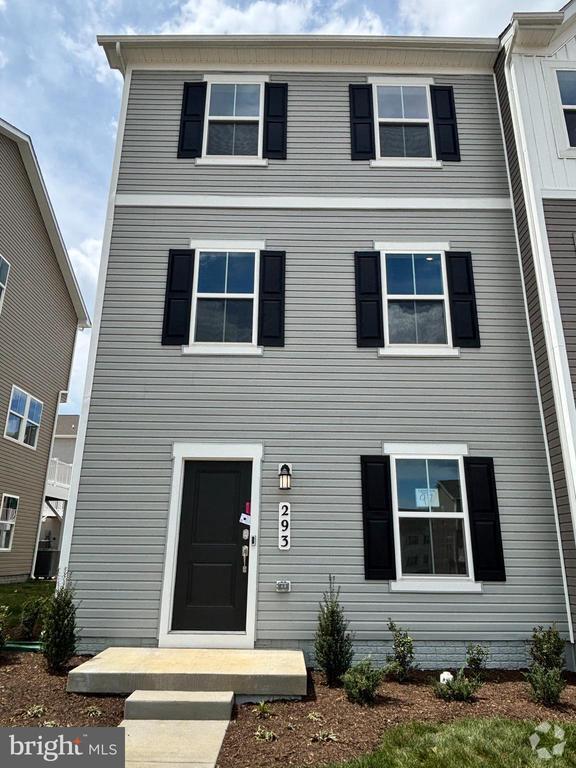 Building Photo - 293 Mineral Springs Rd Rental