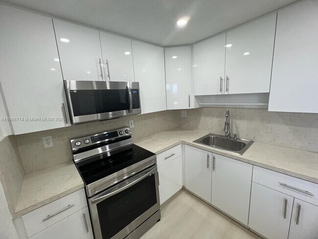 Photo - 6575 W 4th Ave Unit 510