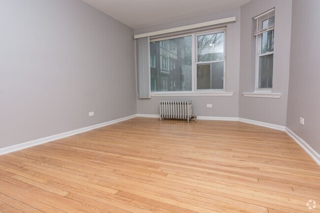Building Photo - 1139 E 79th Pl Unit 2N Rental