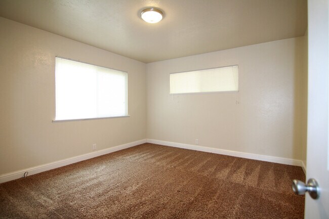 Photo - 1704 Sunset Ave