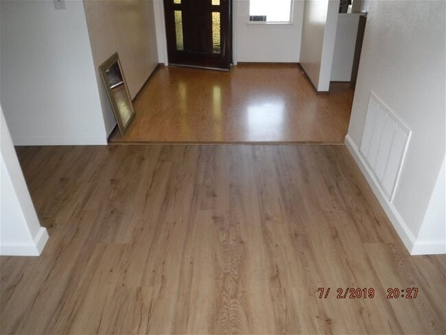 Photo - 1500 Geary Cir